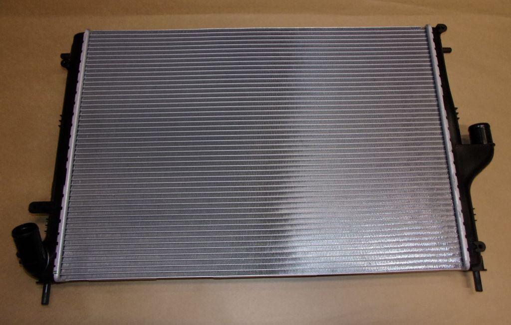 RADIATEUR D'EAU DACIA DUSTER 1.5DCI 214100598R.