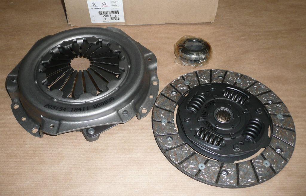 KIT EMBRAYAGES.CITROEN C2,C3,PEUGEOT 207 1.1/1.4HDI 2051.S4 2051S4.