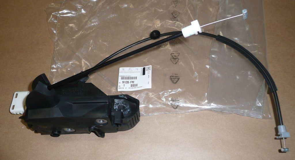 SERRURE DE PORTE PEUGEOT 407 9135.FN 9135FN.