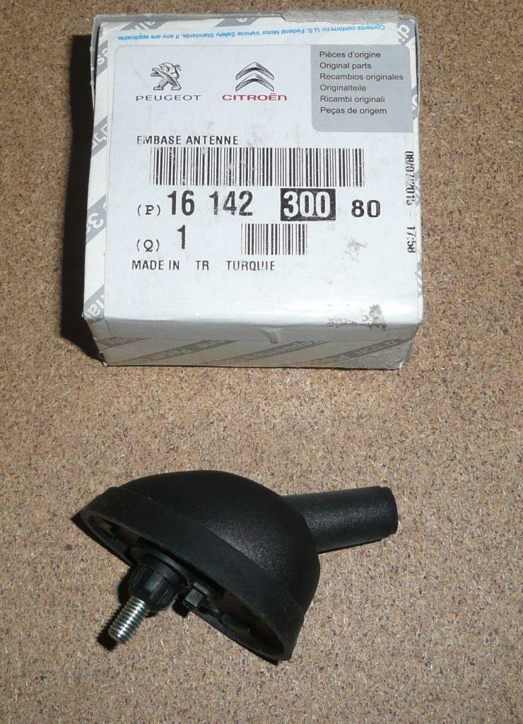 SUPPORT D'ANTENNE CITROEN JUMPER III 1614230080.