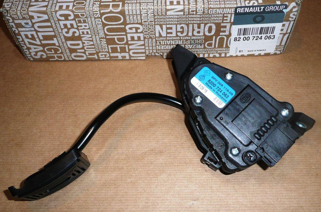 PEDALE D'ACCELERATEUR RENAULT MASTER II 8200724063.