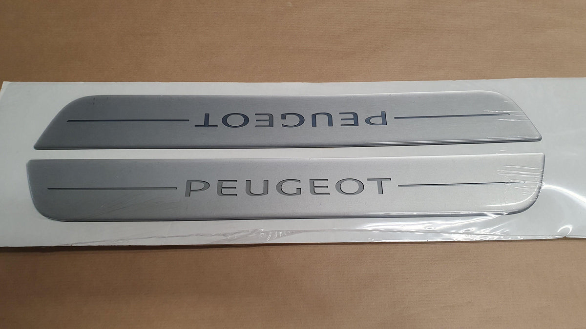 ENJOLIVEUR DE SEUIL DE PORTES PEUGEOT 206,207, 1607555880.