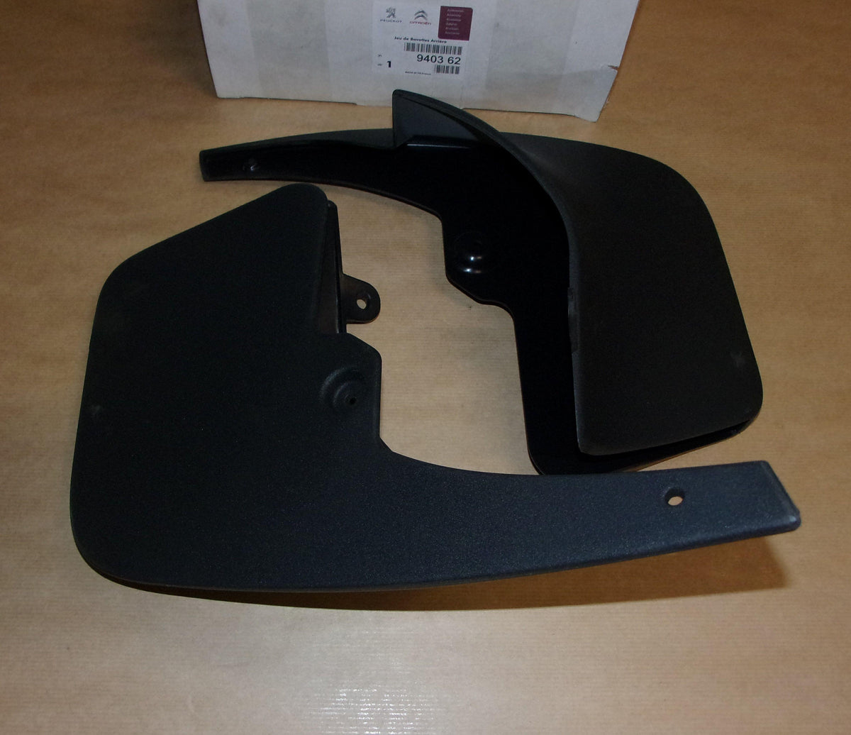 GARDE.BOUE CITROEN C5 III ARRIERE.