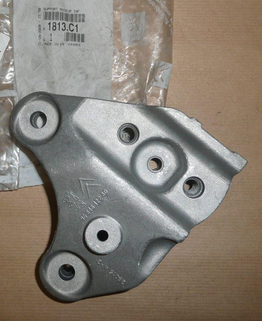 SUPPORT MOTEUR PEUGEOT 208,2008,301,308 1.2 1813.C1 1813C1.
