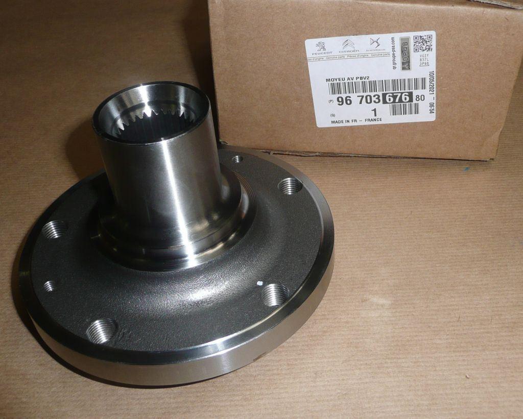 MOYEU DE ROUE AVANT PEUGEOT 3008 II,508 9670367680.
