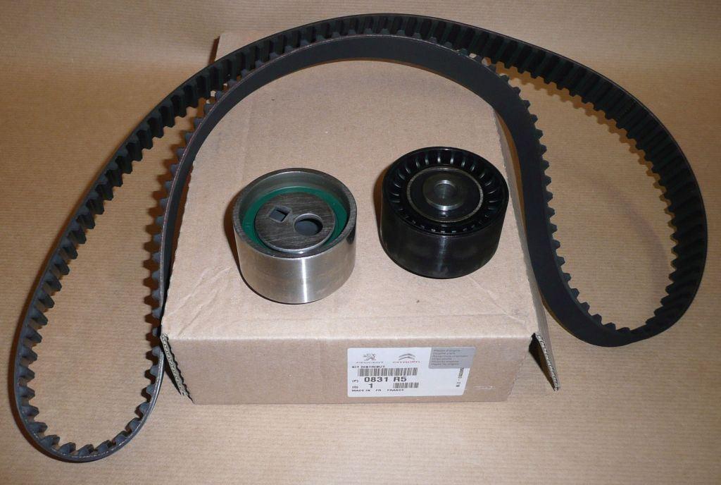 KIT DISTRIBUTION.CITROEN XANTIA,PEUGEOT 406 2.0 16V 0831.R5 0831R5.