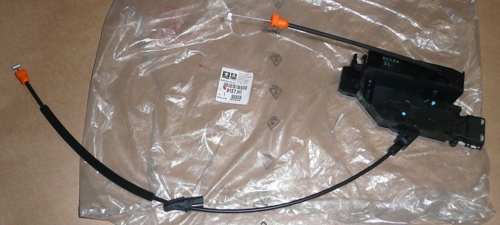 SERRURE DE PORTE CITROEN C4 PICASSO ARRIERE GA 9137.H1 9137H1.