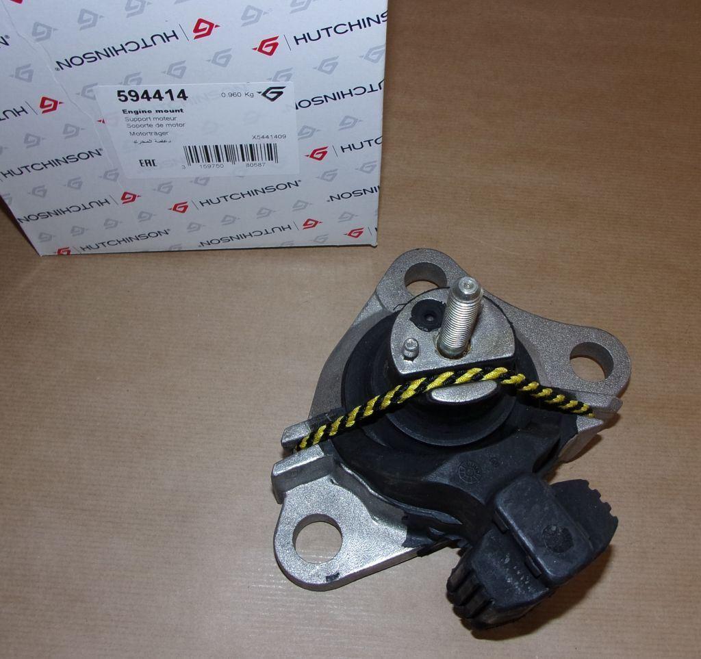 SUPPORT MOTEUR RENAULT MEGANE 1.9D DROITE 8200267624.