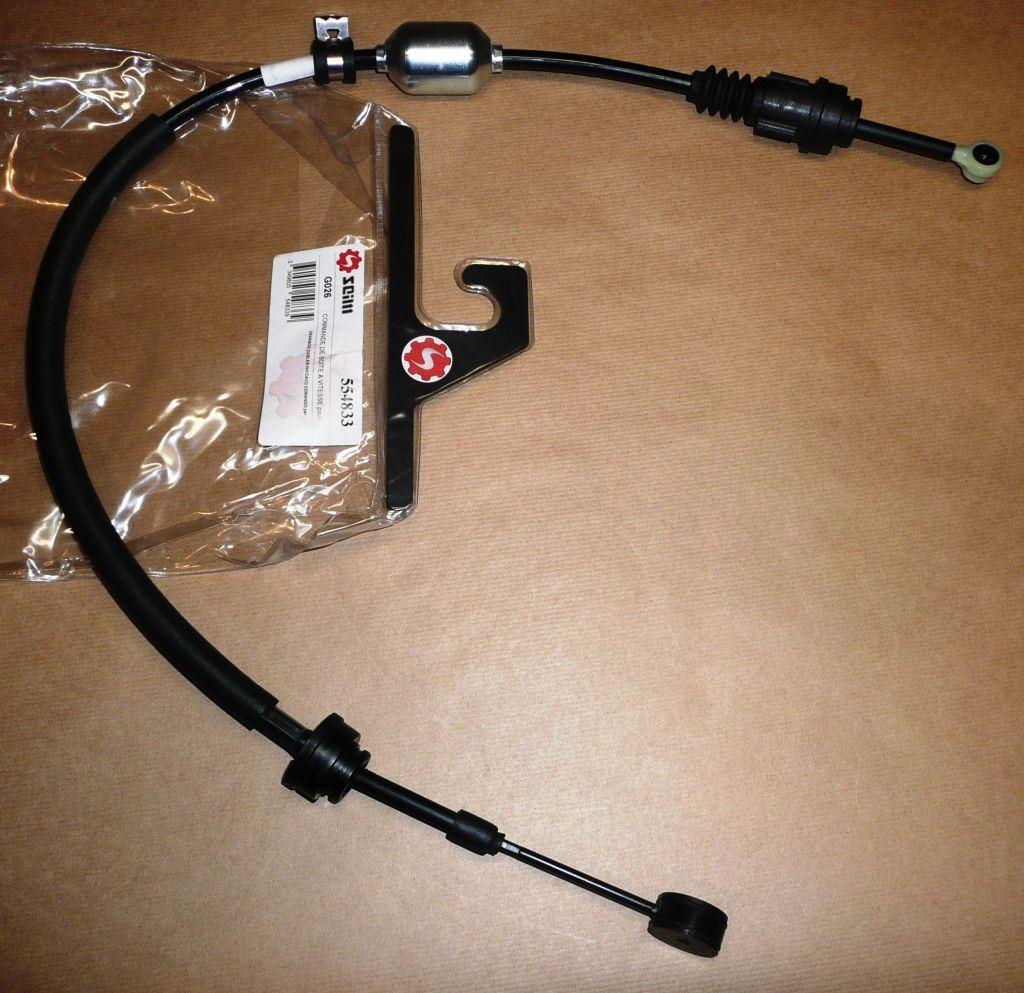 CABLE DE CHANGEMENT DE VITESSE.RENAULT MEGANE 7700869870.