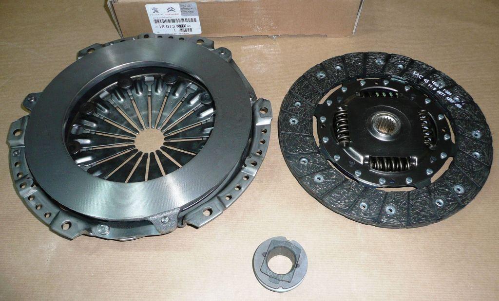 KIT EMBRAYAGES.CITROEN BERLINGO,C3 PICASSO,P30 1607387880.