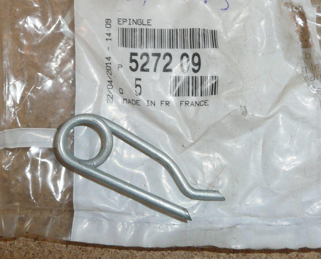 AGRAFE CACHE D'AMORTISSEUR CITROEN XANTIA 5272.09 527209.