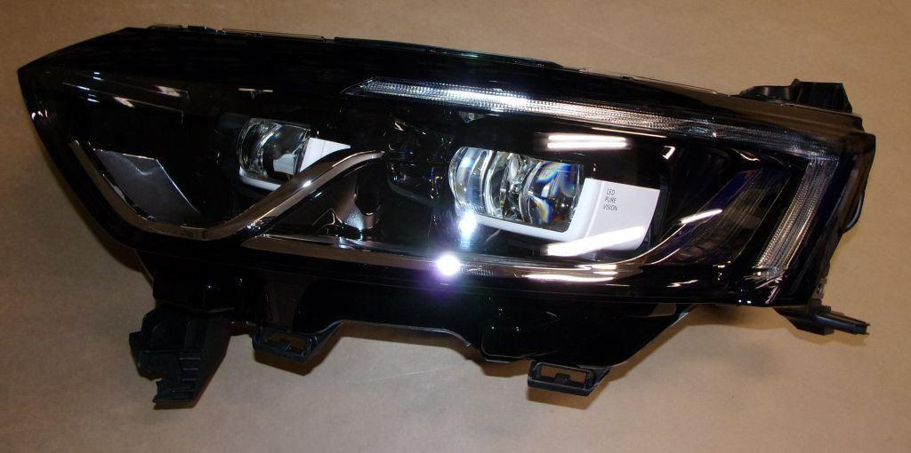 PHARES RENAULT KOLEOS II GAUCHE 260600731R.