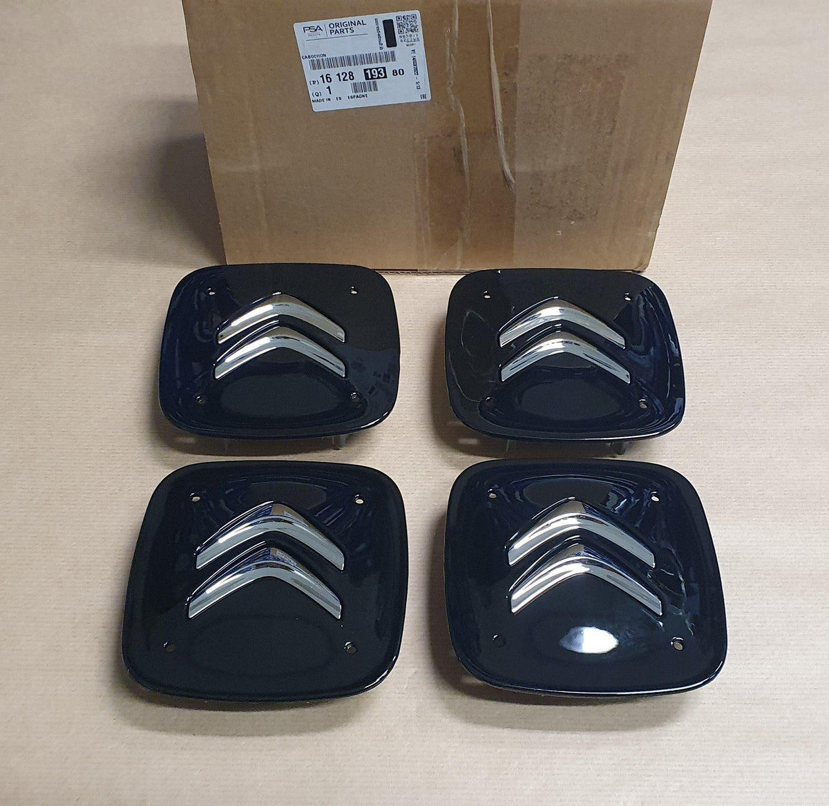 ENJOLIVEUR POUR JANTES ALU CITROEN C3 II 1612819380.