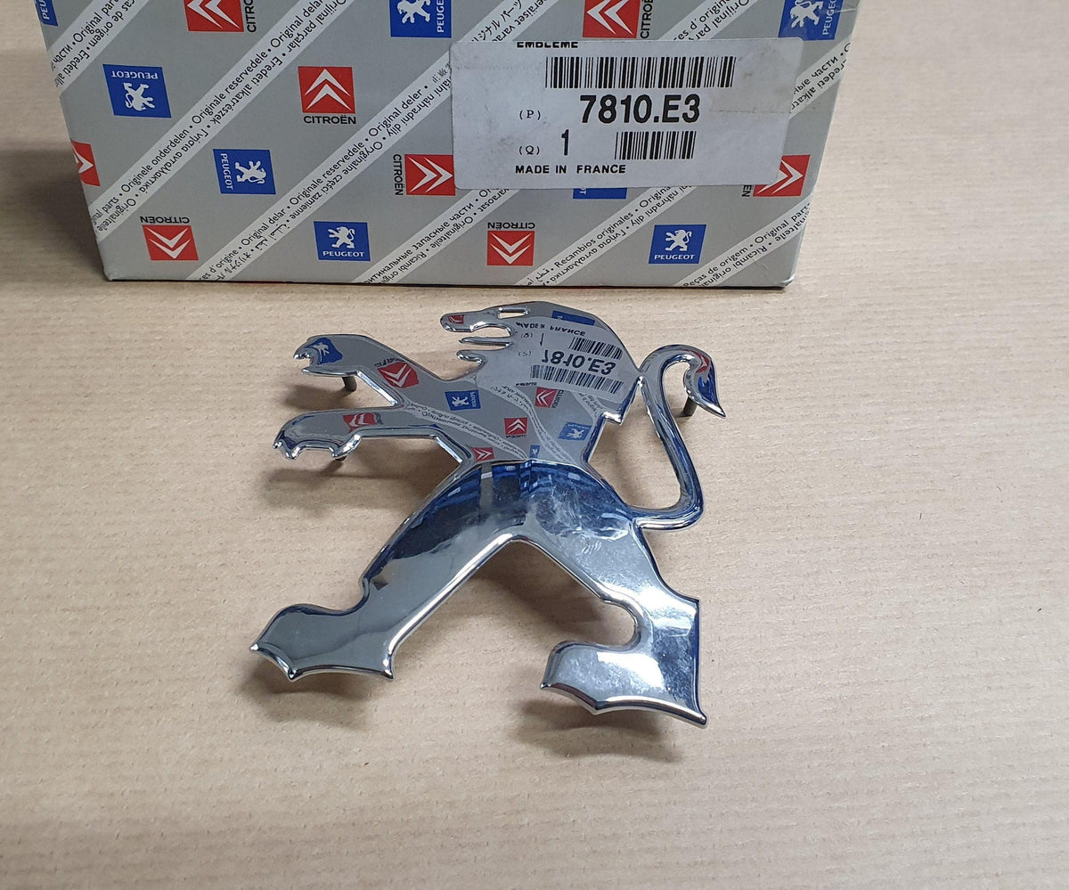 L'EMBLEME PEUGEOT 406 7810.E3 7810E3.