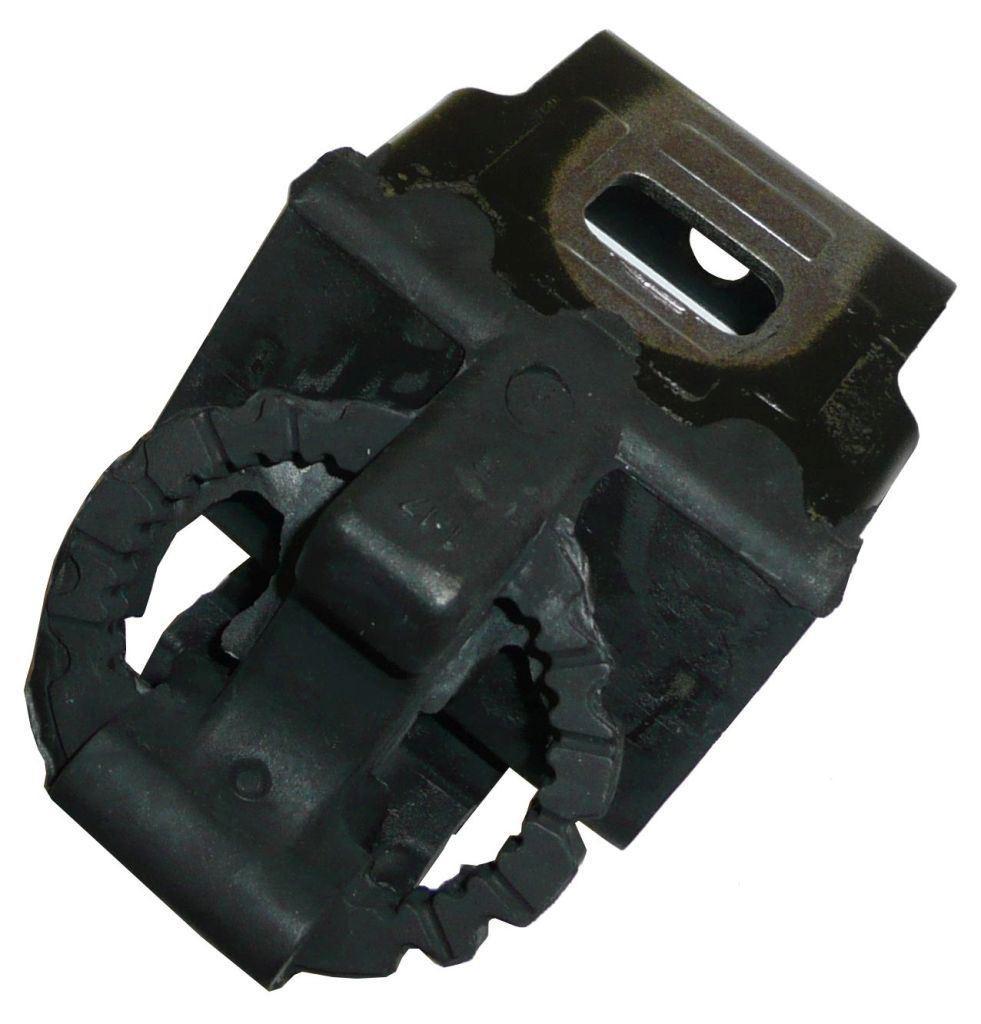 SILENTBLOC DU SILENCIEUX RENAULT LAGUNA II 8200017025.