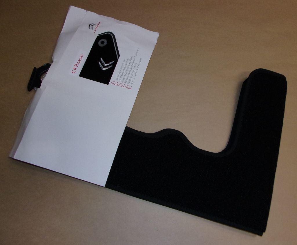TAPIS EN VELOURS CITROEN C4 PICASSO II ARRIERE 1609372380.