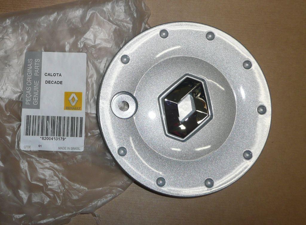 ENJOLIVEUR DE JANTE RENAULT CLIO II,THALIA 8200453179.