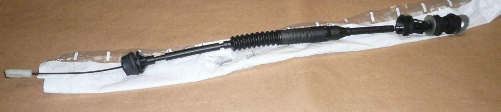 CABLE D'EMRAYAGE PEUGEOT 406 2150.W4 2150W4.