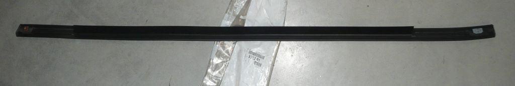ENJOLIVEUR DE VITRE CITROEN C3 II ARRIERE DROI 9312.91 931291.