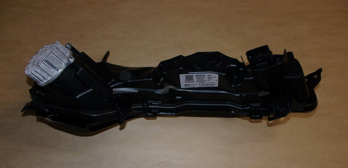 FEU DE JOUR LED RENAULT TALISMAN DROITE 266007584R.