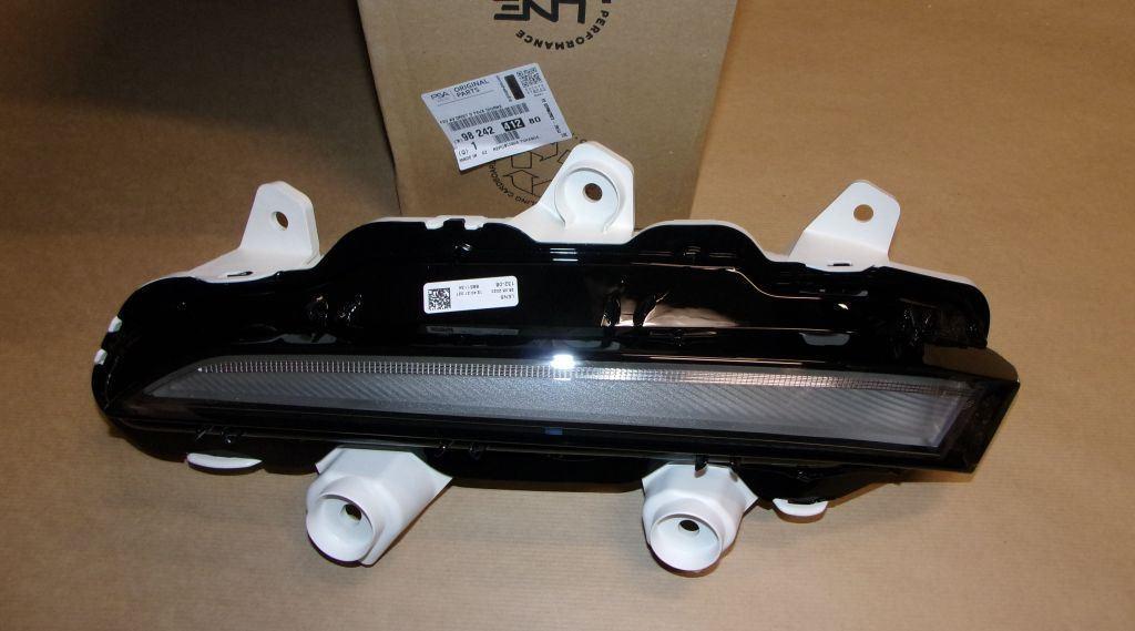 FEU DE JOUR LED PEUGEOT 208 II DROITE 9824241280.