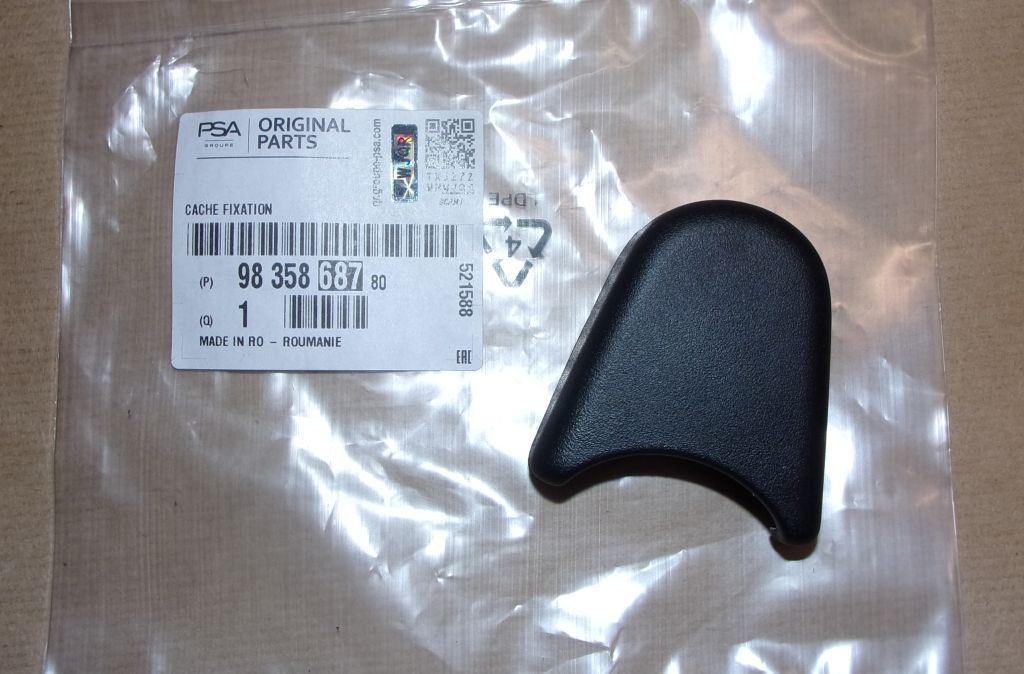 CACHE FERMETURE DE CEINTURE DE SÉCURITÉ. 9835868780.