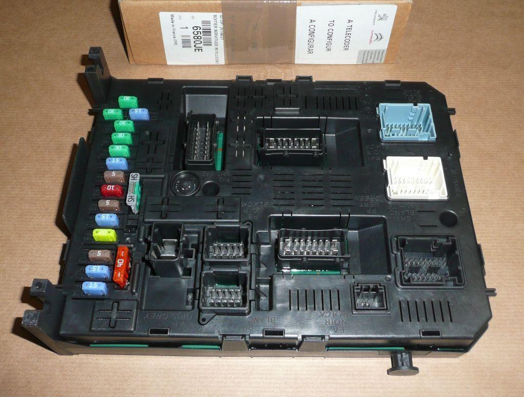 BOÎTE A FUSIBLES CITROEN C4 PICASSO 6580.JE 6580JE.