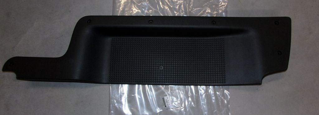 SEUIL DE PORTE RENAULT TRAFIC II ARRIERE DROIT 8200041182.