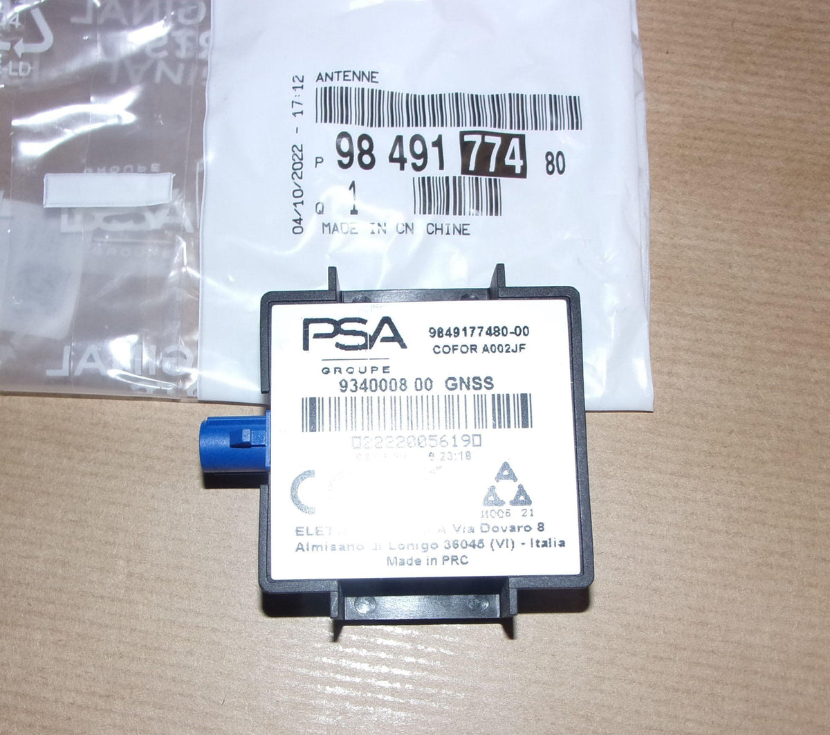 ANTENNE CITROEN C4 II PARE-BRISE 9849177480.