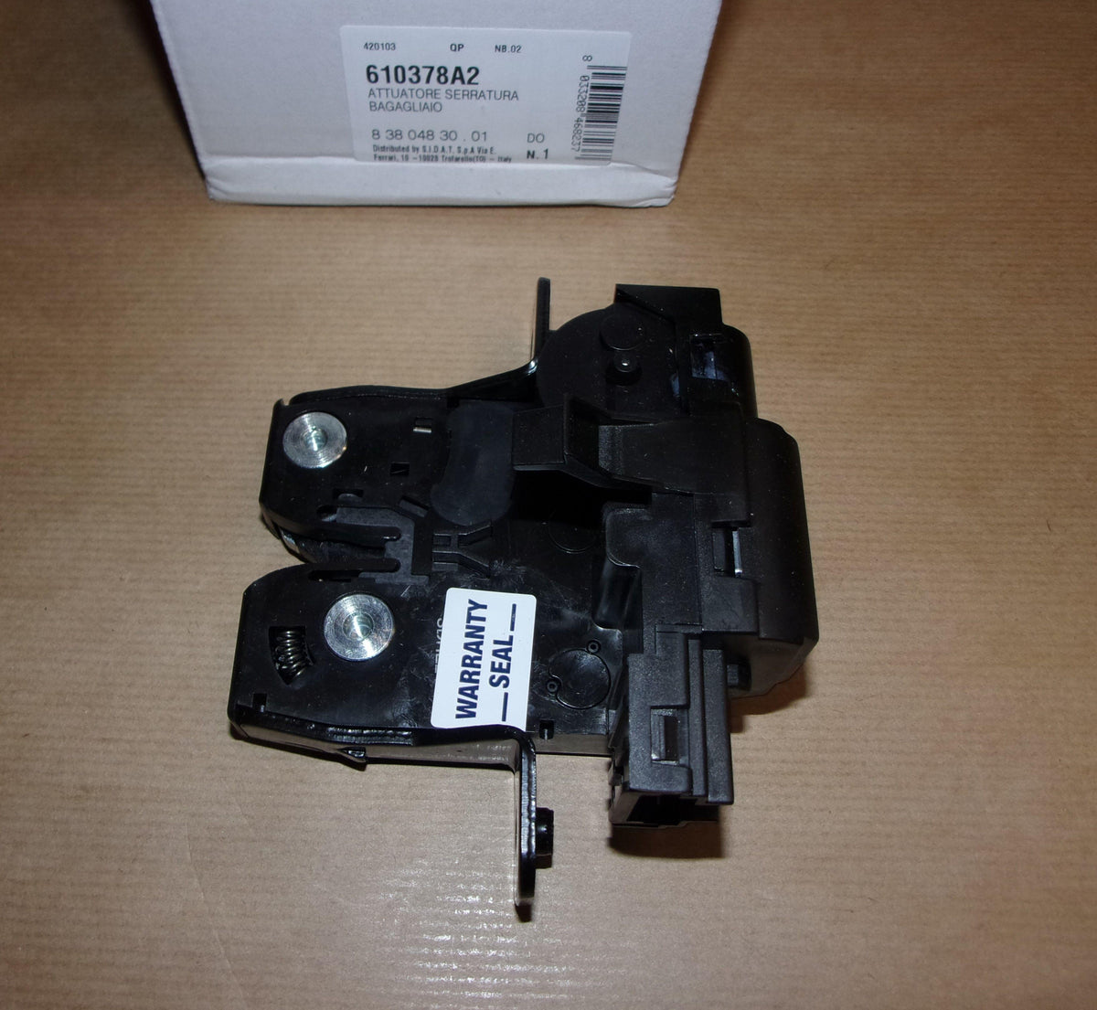 SERRURE DE COFFRE RENAULT LAGUNA II 8200229957.