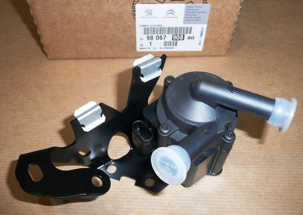 POMPE REFROIDISSEMENT TURBO CITROEN C5(X7) 1.6 9806790880.