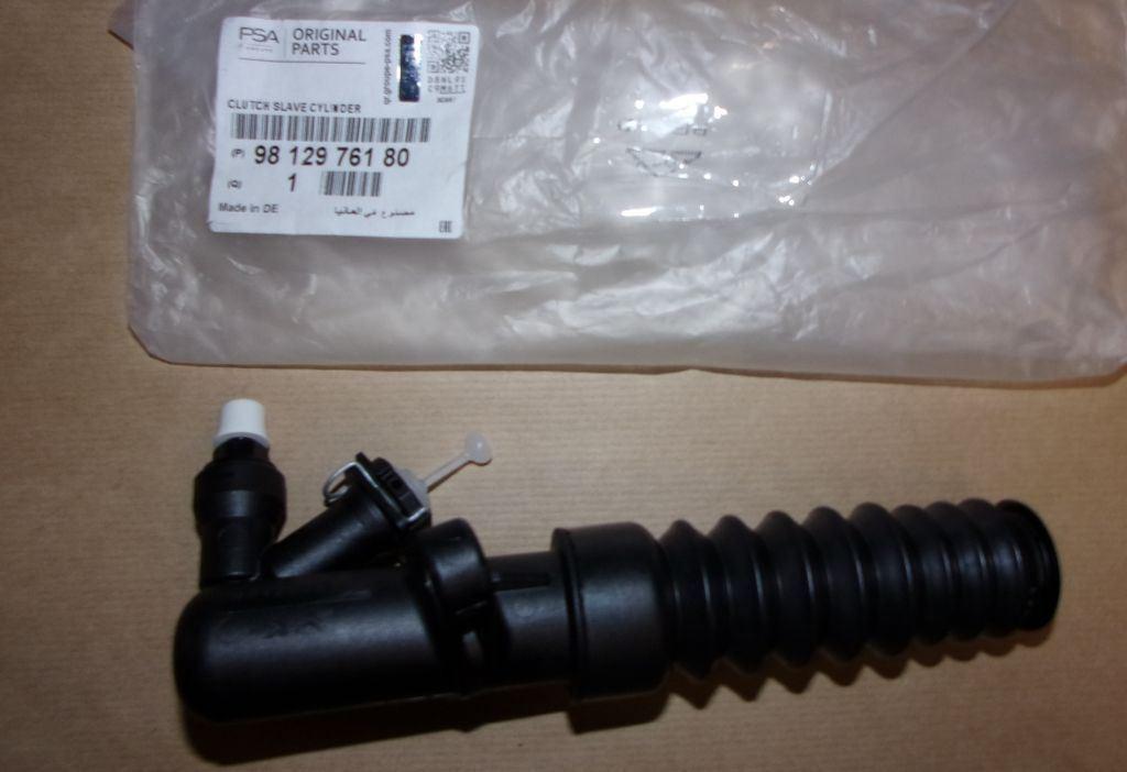 CYLINDRE RÉCEPTEUR EMBRAYAGE CITROEN C3,PEUGEOT 208 9812976180.