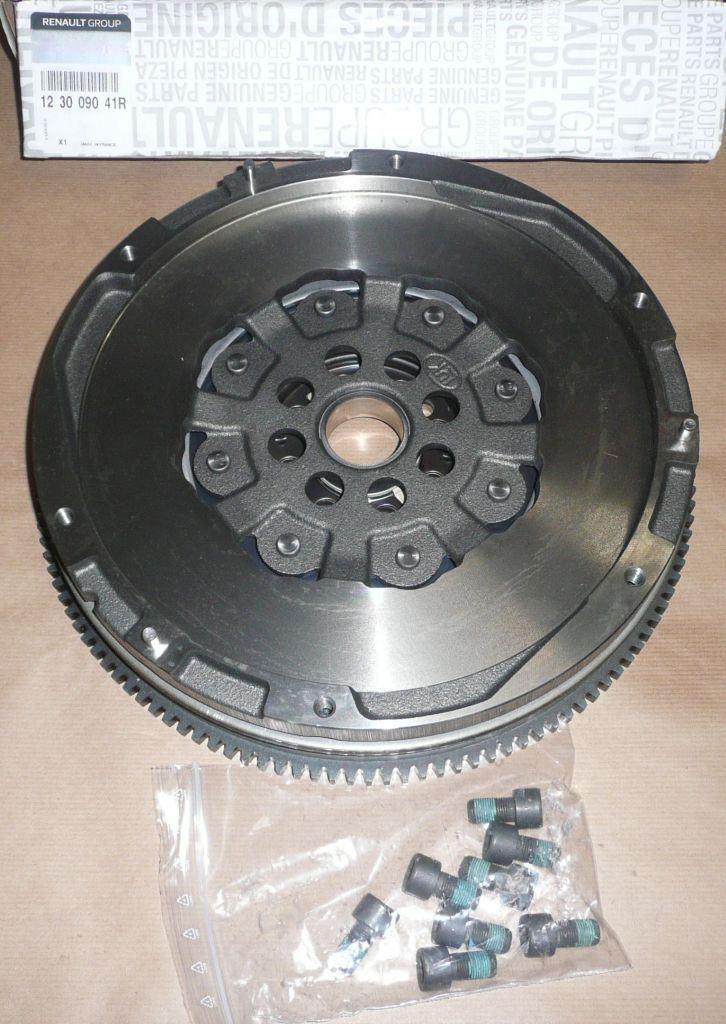 VOLANT MOTEUR BI-MASSE RENAULT MASTER III 2.3D 123009041R.