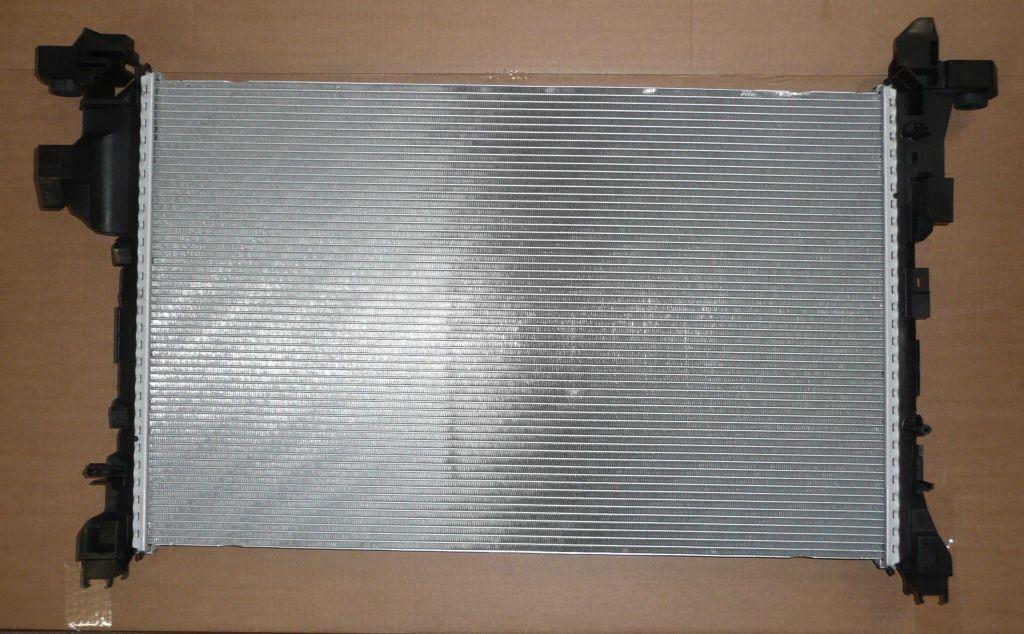 RADIATEUR D'EAU RENAULT TRAFIC III 1.6DCI 214104966R.
