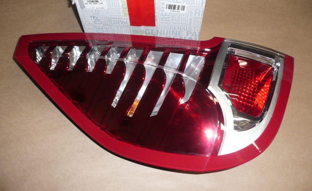 FEU ARRIERE RENAULT SCENIC III GAUCHE 265550013R.