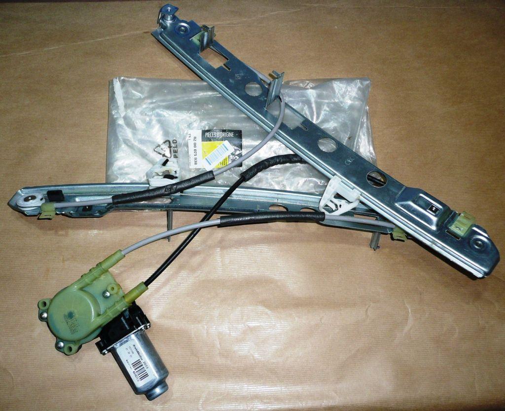 LEVE-VITRE ÉLECTRIQUE.RENAULT MEGANE II DROIT 8200075938.