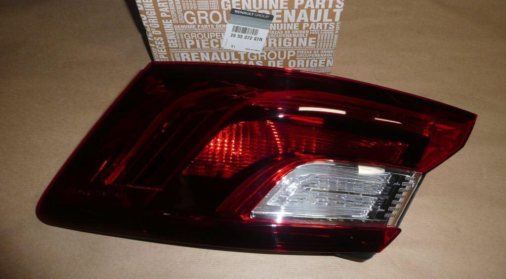 FEU ARRIERE RENAULT MEGANE IV DROITE 265507297R.