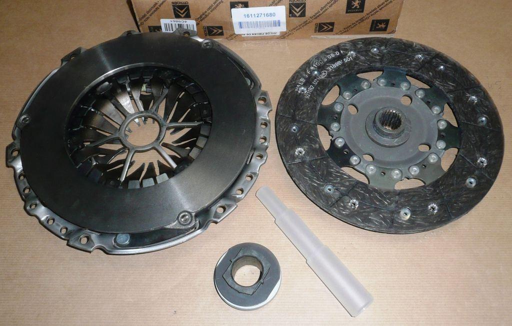 KIT EMBRAYAGES.CITROEN C4,C5,PEUGEOT 307 2.0HDI 135K 1611271680.