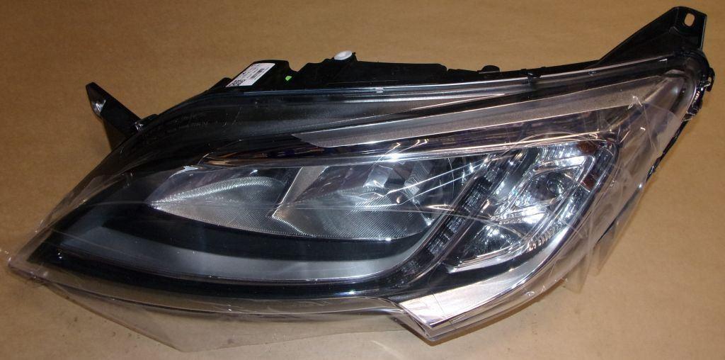 PHARES CITROEN JUMPER III GAUCHE 1682748980.