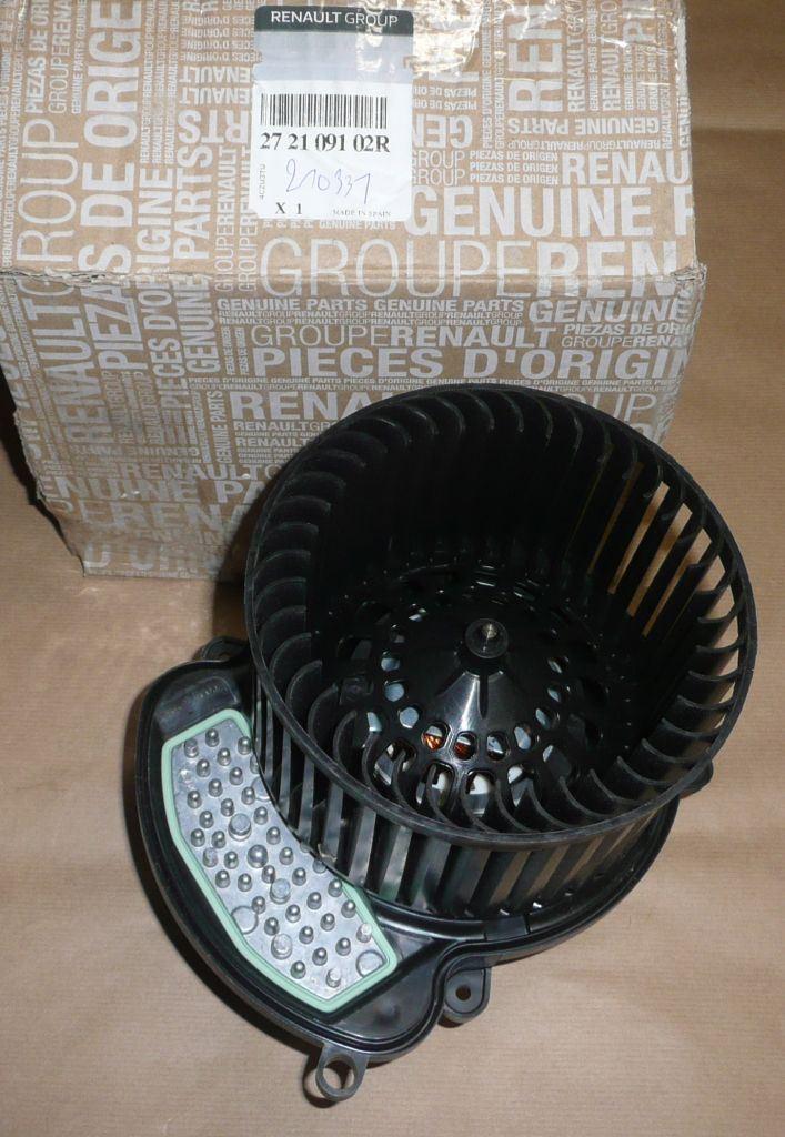 VENTILATEUR DE CHAUFFAGE.RENAULT SCENIC IV,TAL 272109102R.