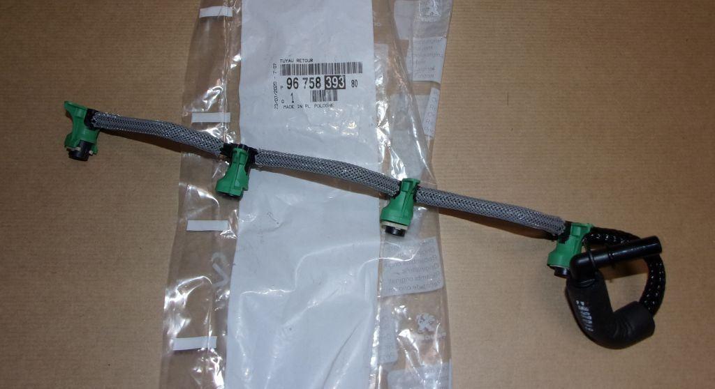 TUYAU DE RETOUR D'INJECTION.PEUGEOT 308 1.6HDI 9675839380.