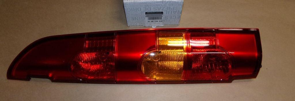 FEU ARRIERE RENAULT KANGOO DROITE 8200150626.