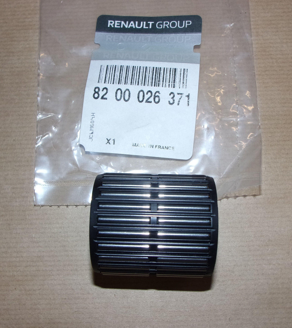 TRAIN DE ROULEMENT.RENAULT TRAFIC II,III,CLIO 8200026371.