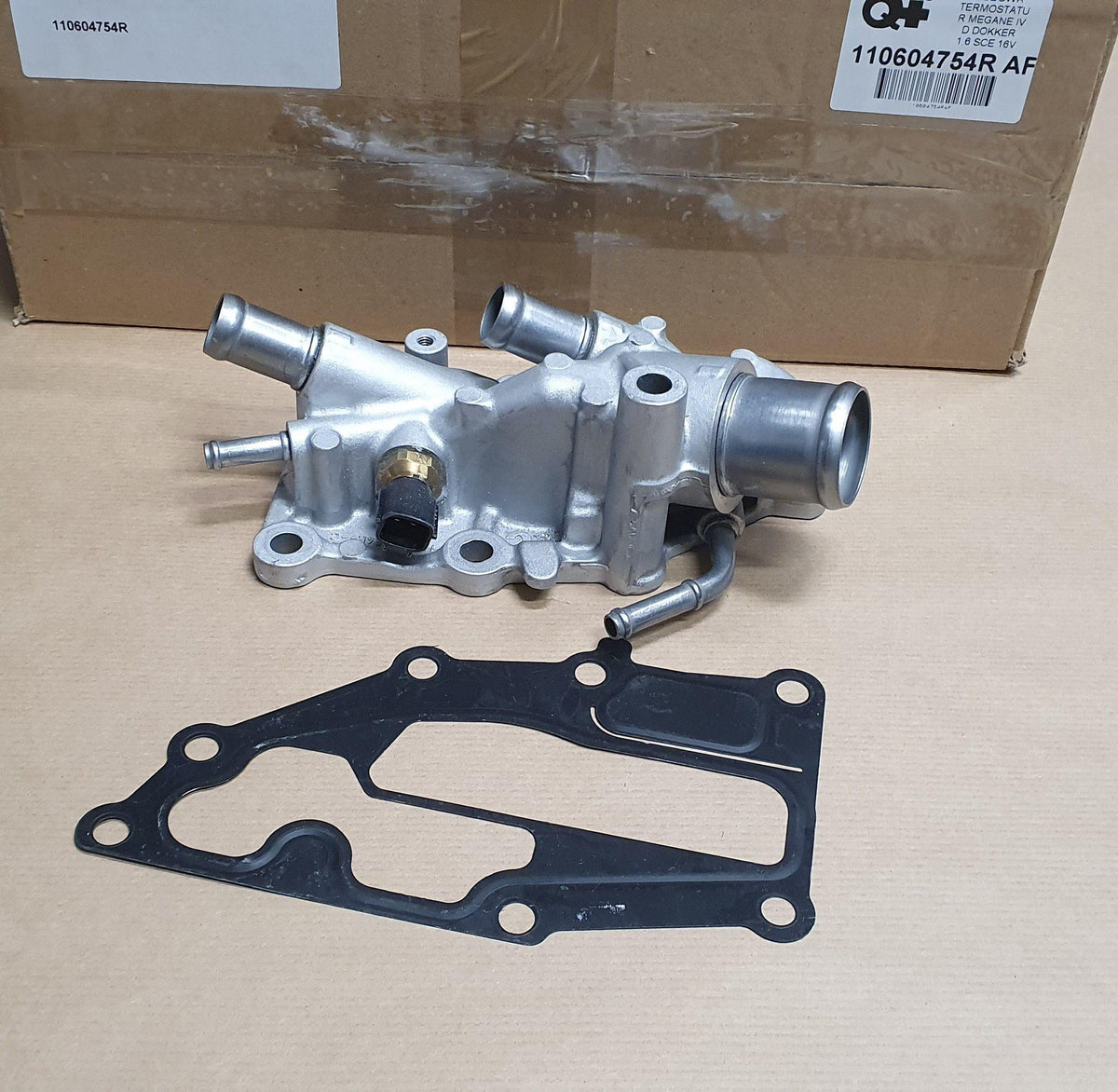 COUVERCLE DE THERMOSTAT RENAULT MEGANE IV 1.6S 110604754R.