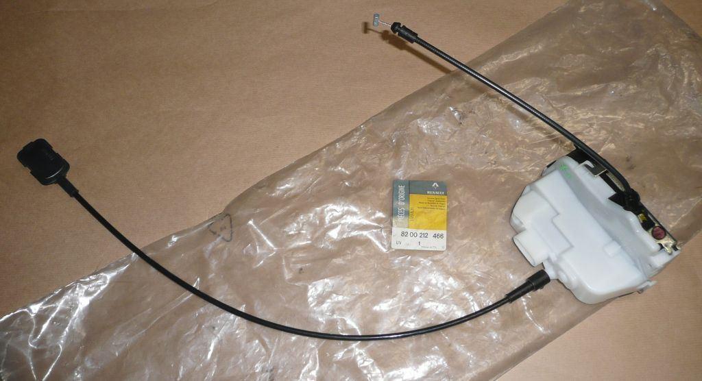 SERRURE DE PORTE RENAULT MEGANE II GAUCHE ARRI 8200212466.