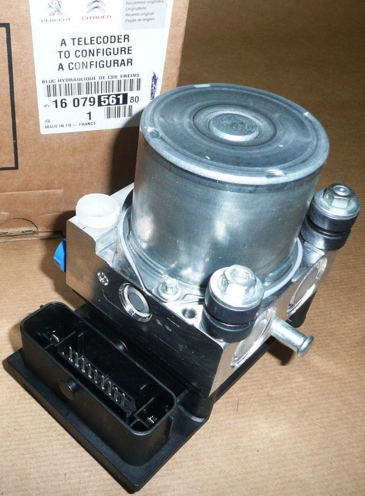 POMPE DE FREIN ABS CITROEN BERLINGO,PEUGEOT PARTNER 1607956180.