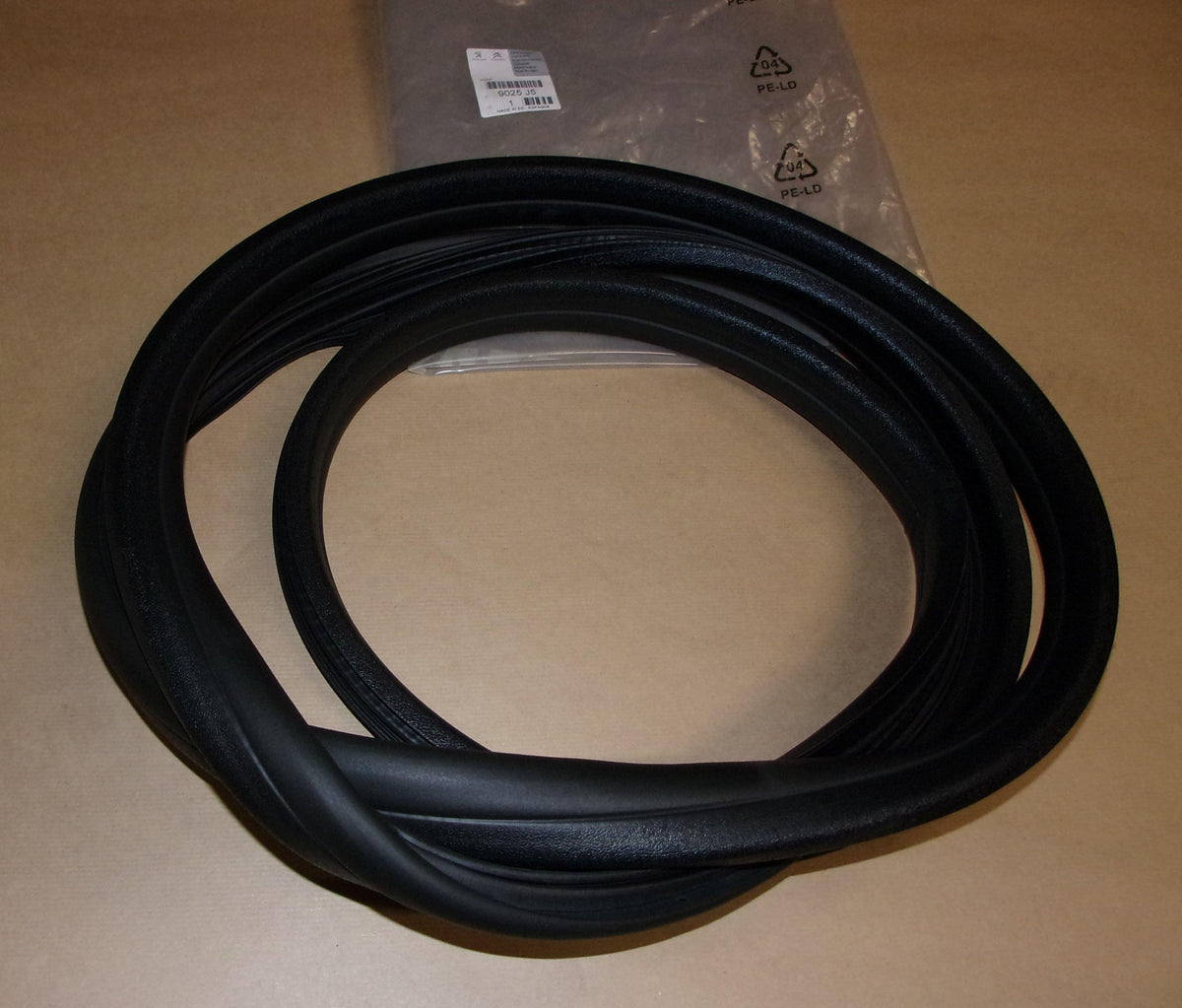 JOINT PORTES PEUGEOT 308 9025.J5 9025J5.