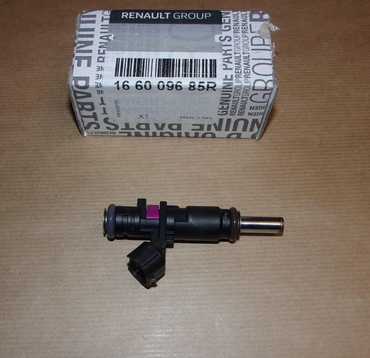 INJECTEUR RENAULT TWINGO III 1.0SCE 166009685R.