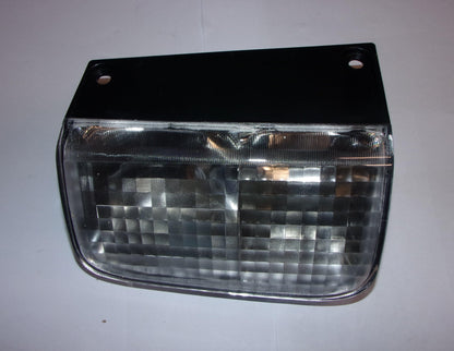 FEU ARRIERE RENAULT TRAFIC II DROITE INFÉRIE 8200968063.