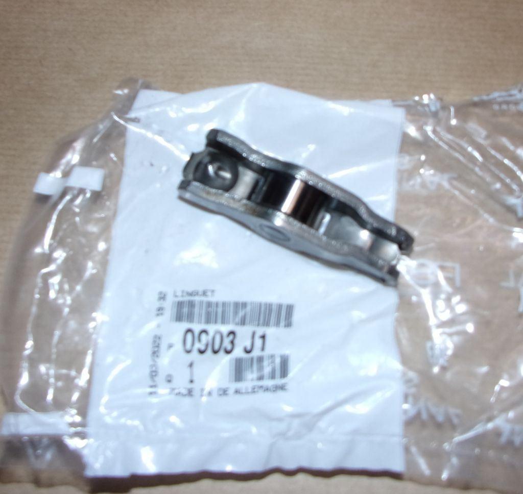 CULBUTEUR DE SOUPAPE CITROEN BERLINGO,C5(X7)1. 0903.J1 0903J1.